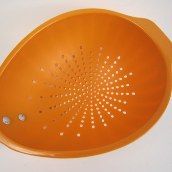 Vintage KitchenAid Strainer Colander Orange - Lot of 2 Strainers - Used - Picture 8 of 14